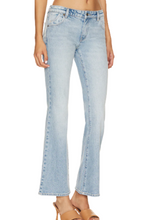 Load image into Gallery viewer, Dallas Low Rise Bootcut Jeans in Organic
