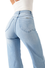 Load image into Gallery viewer, Sailor Jeans in Bluebird
