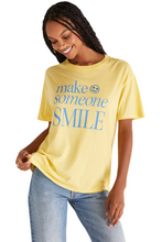Load image into Gallery viewer, Boyfriend Smile Tee
